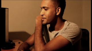 Fariz Barsatie - Apni Aankhon Mein Basakar Medley