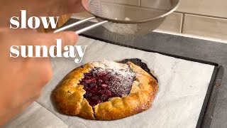 Cozy day at home with my dog / baking raspberry galette /Oslo, Norway daily life vlog