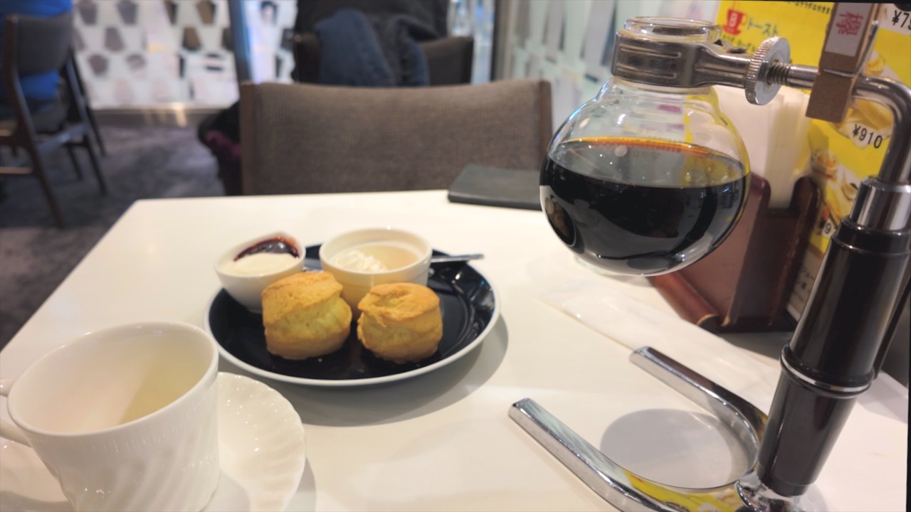 仙台の朝、サイフォンの香りと喜久福