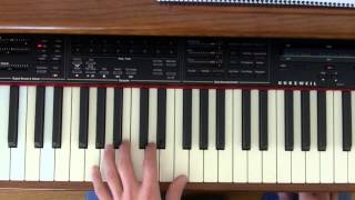 Miniatura del video "Seinfeld Theme Song Piano Tutorial"