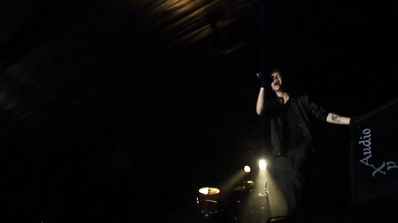 Dan Talevski "Do It Again" Live in Timmins