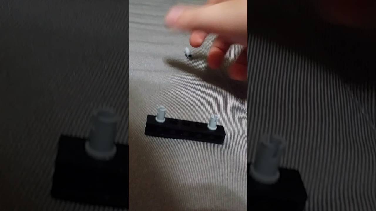 How to make a easy Lego butterfly knife - YouTube