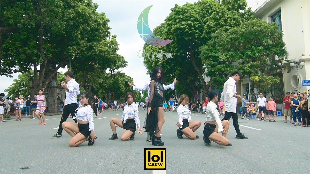 [KPOP IN PUBLIC CHALLENGE] 청하 (CHUNG HA) - BB + Love U | DANCE COVER by LOL CREW from VIETNAM
