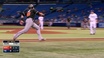 MIA@TB: Ozuna opens scoring with single in 4th