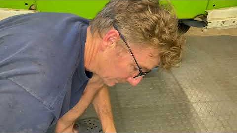 Ep.14 - Engine Install, Part 1 [VW Type 4 Engine Assembly]