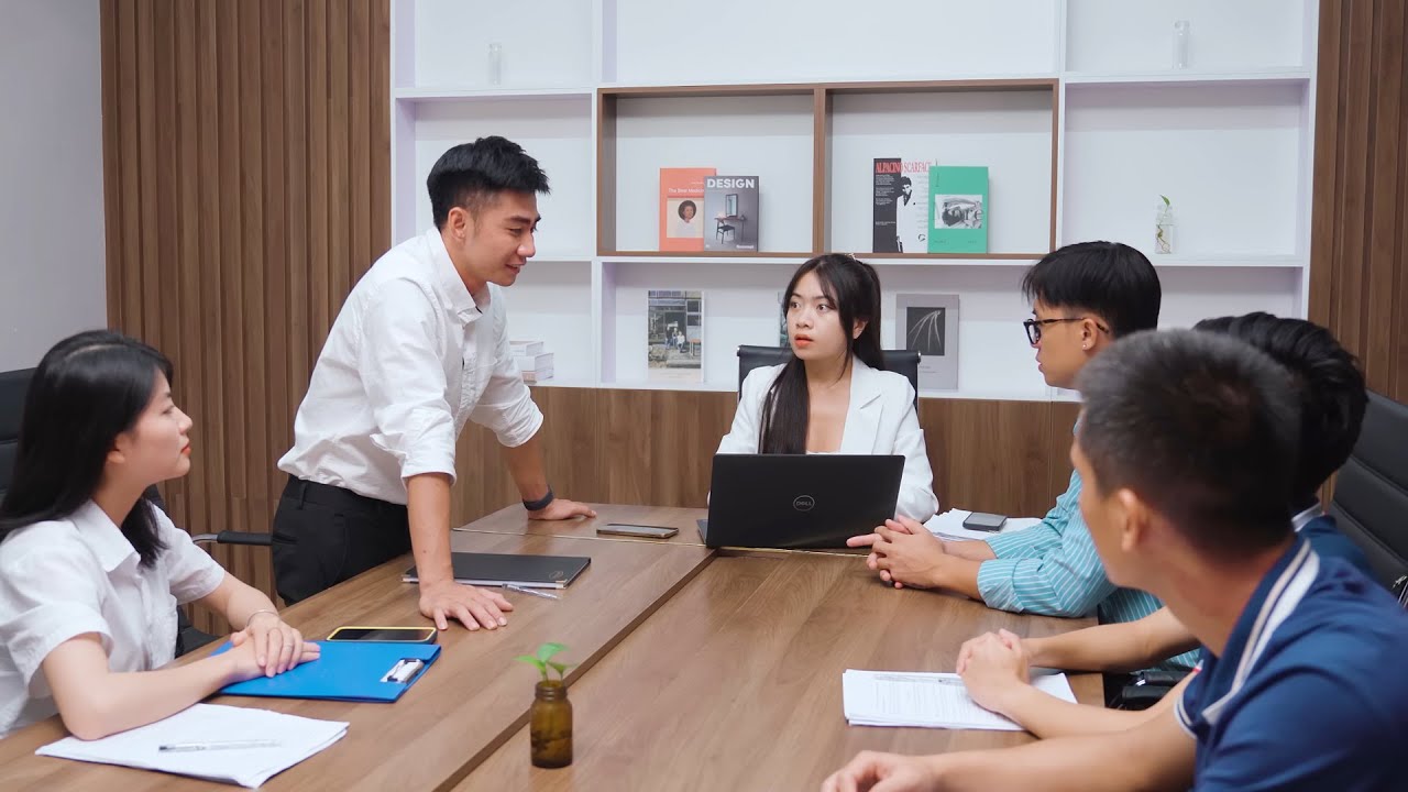 CHỦ TỊCH GIẢ LÀM NHÂN VIÊN MỚI BỊ GIÁM ĐỐC CHÈN ÉP | CHỦ TỊCH GENZ TẬP 94