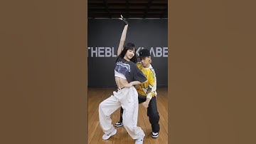 Lisa Part of  Shoong - Taeyang "Dance practice #shorts
