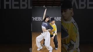 Lisa Part of  Shoong - Taeyang 