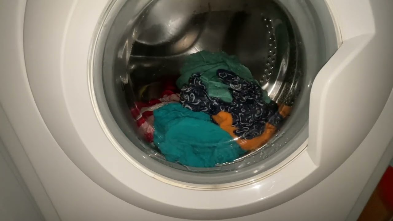 | Towels Wash | INDESIT IWSC 5105 | Programme 3 ( Cotton ) - 60*C ; 800 rpm + EcoTime |