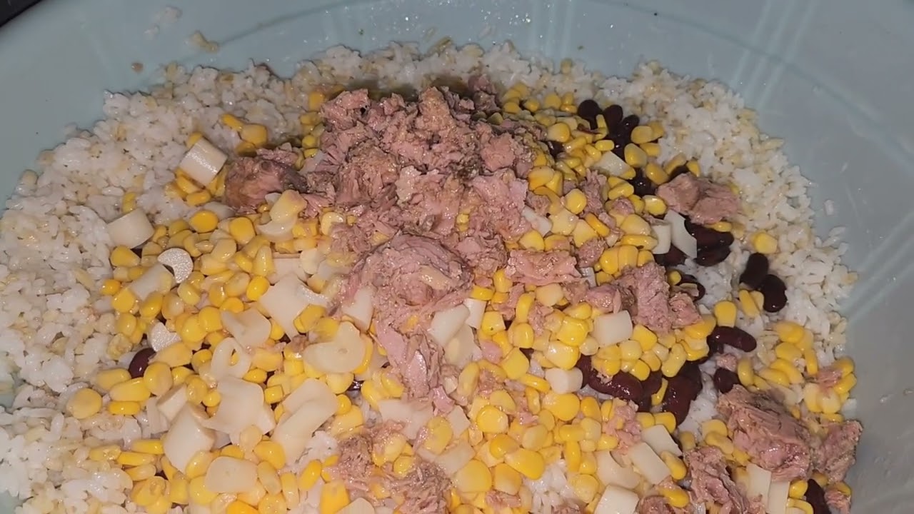 عراضة  مغربية على حقها  من عند مرت خويا الله يعطيها الصحة #الطاجين طايب عل الفاخر #او شلاضة هماوية