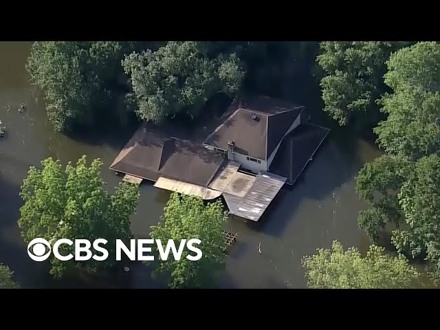 Mandatory evacuations in some parts of southeast Texas as flooding worsens class=
