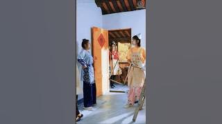 This is how female porters work⁉️😳