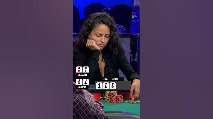 he says her poker hand DOESN'T MAKE SENSE! 🤷🏻 #shorts #poker