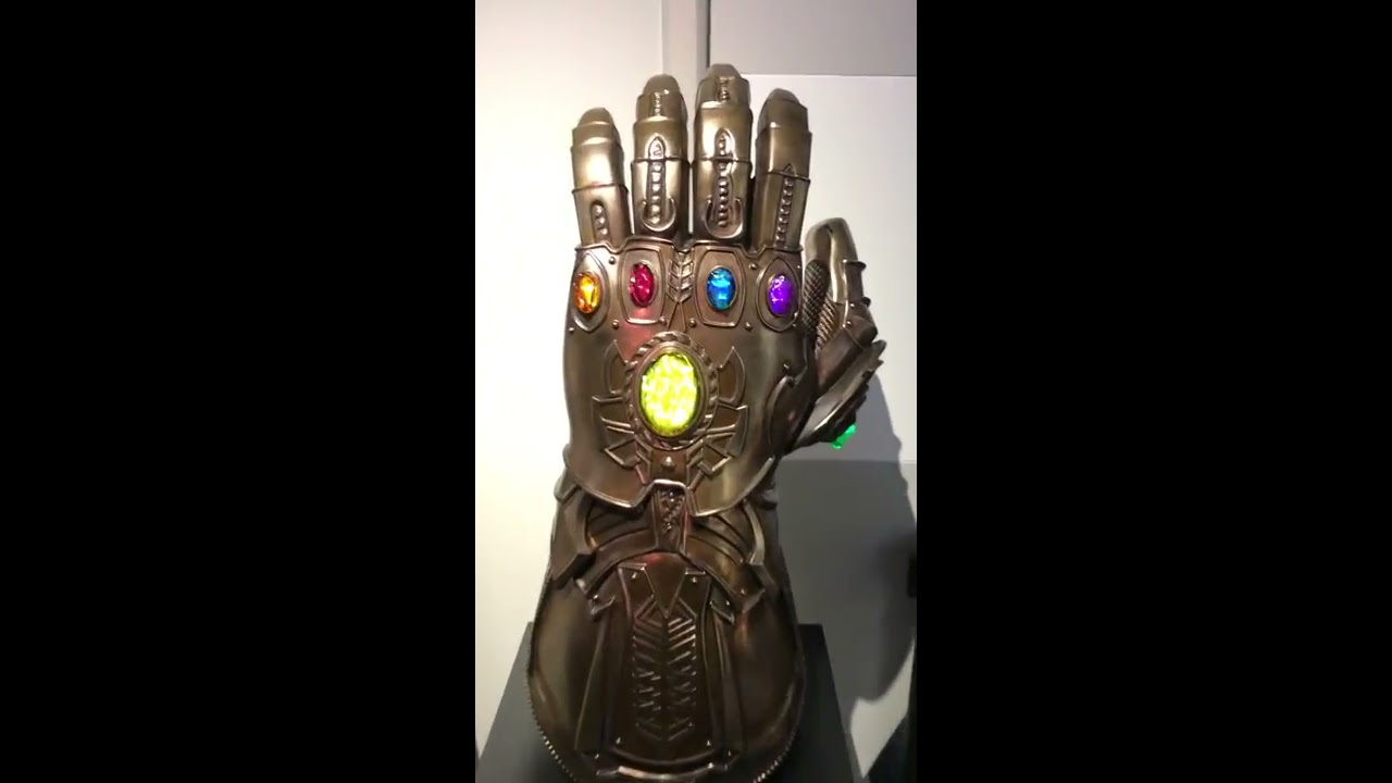 infinity gauntlet replica hot toys