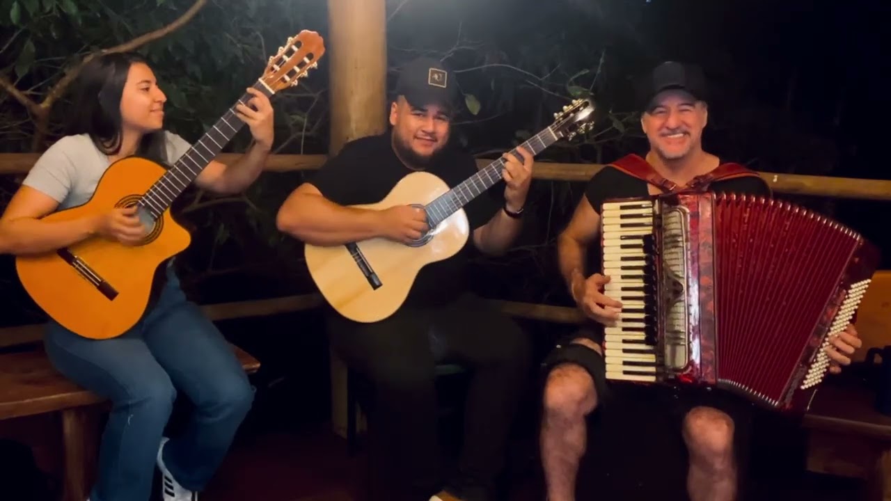 Tostão Sanfoneiro - Arthur e Rafaela AO vivo 