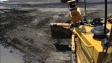 Remote Control Caterpillar D6T Dozer by RCT