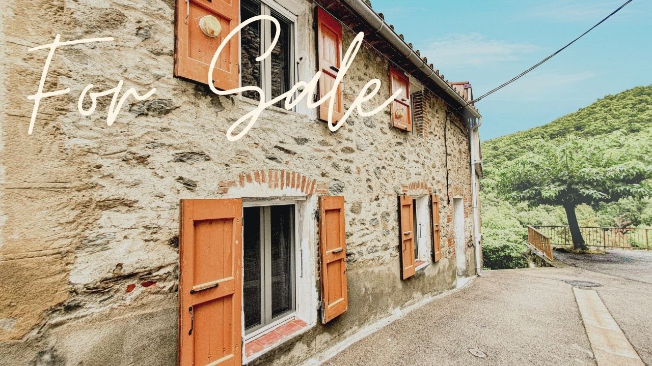 For sale 159750 euros. Stone House in Joch, Pyrenees Orientales, South