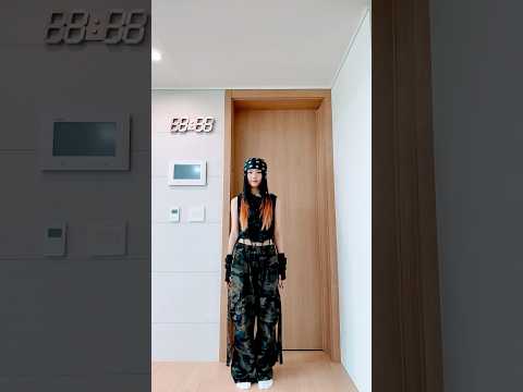 르세라핌 - SPAGHETTI (feat.j-hope of BTS) #르세라핌 #13년생 #spaghetti #13살 #dance #kpop