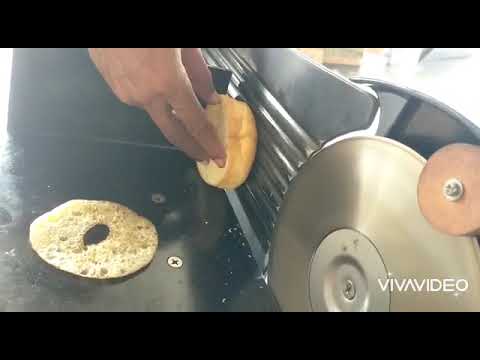 Mesin kupas kulit roti tawar (toast peeler) merk Sinmag, Taiwan second. Minat : WA. 0895.3222.92356