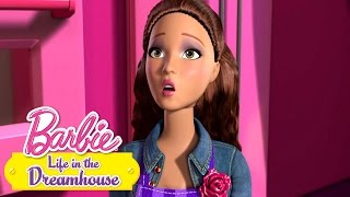 Oyuncak Bebek Tatlı'ya Karşı | Life in the Dreamhouse | @BarbieTurkiye