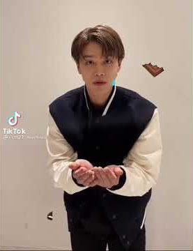 Taeil - loveholic tiktok up