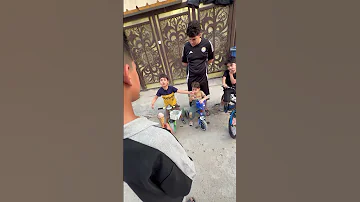 مجودي شاف الولد ياكل موطه 