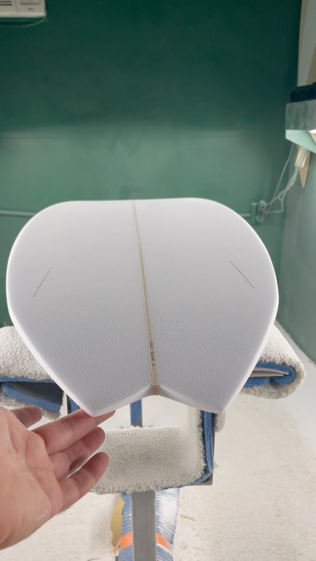 Just Shaped — Built to Go Fast Twin Fin #formulaenergysurf