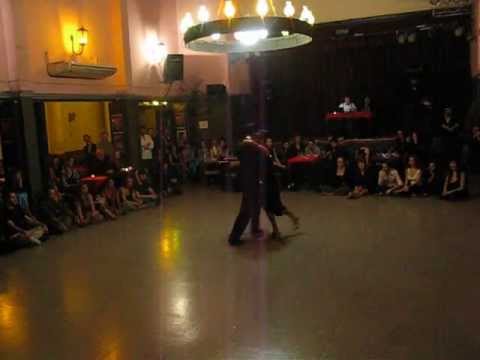 RICARDO BIGGERI y SOLEDAD LARRETAPIA en Viva La Pepa! Milonga (1/4)