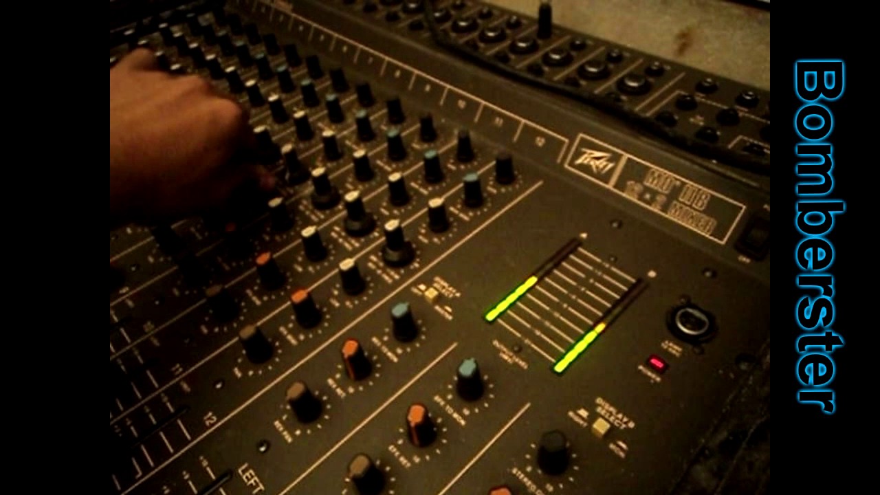 Demo - Peavey MD II B 12x2 Mixer