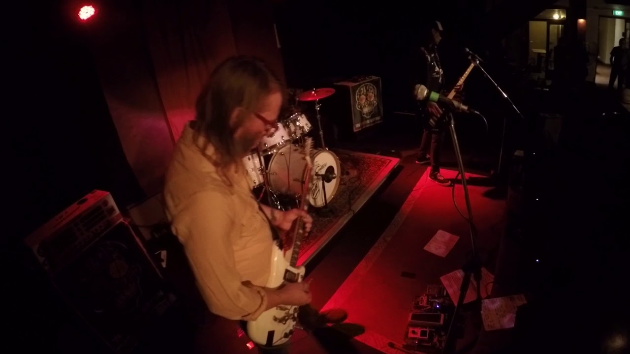 The Secret Buttons - 'Son Of The King' Live at The Bassendean Hotel NOV 2, 2018