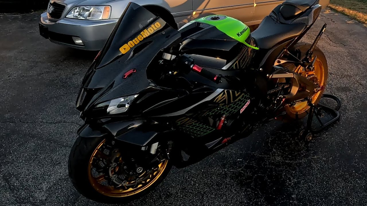 Kawasaki ZX10R Cold Start and Walk Around