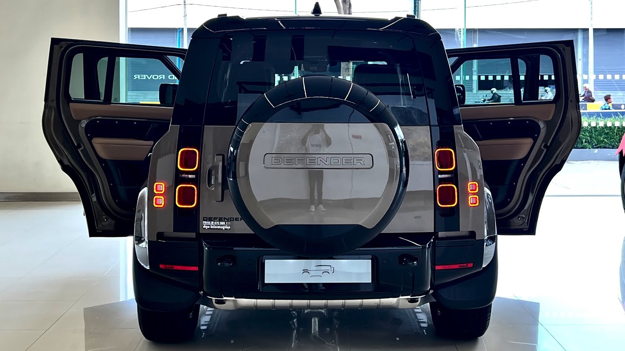 Новинка! Land Rover Defender 110 Hybrid 2026 года — суперпремиальный экстерьер и интерьер.
