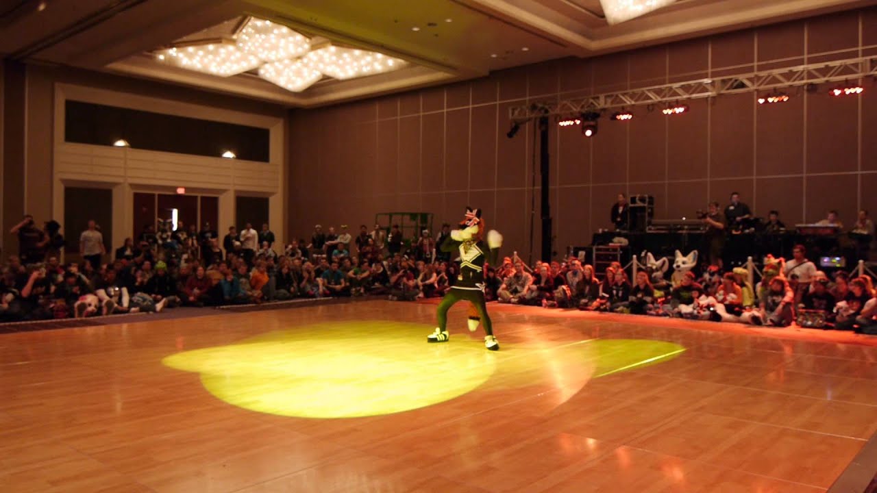 MFF 2013 Fursuit Dance Competition Finals - 10 - Cherry Soda Fox