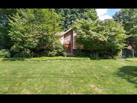 88 Edward Drive, Ringwood, NJ home video tour