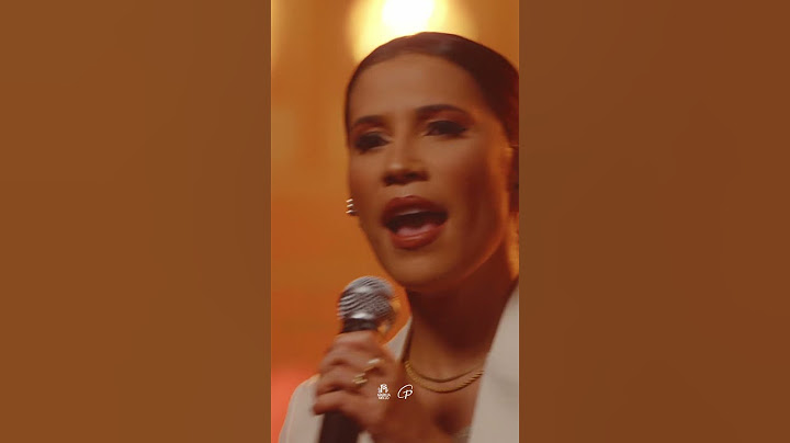 Marília Mello - Estás comigo | Em tua presença me sinto seguro