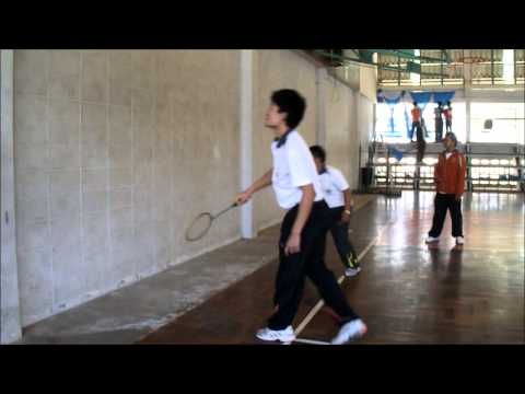 การตีลูกกระทบผนังปูนหน้ามือ.wmv