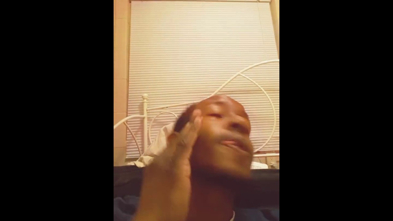 Arabic YouTuber, Adam Saleh CLAIMS racism from Delta / 