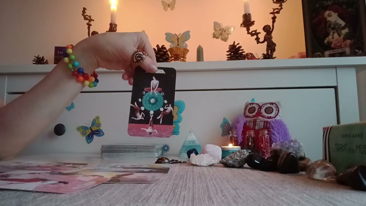 🌠🦉Tarotul de la miezul nopții🦉🌠Fuga de iubire îl/o duce   în propriul deșert 🦉🌠