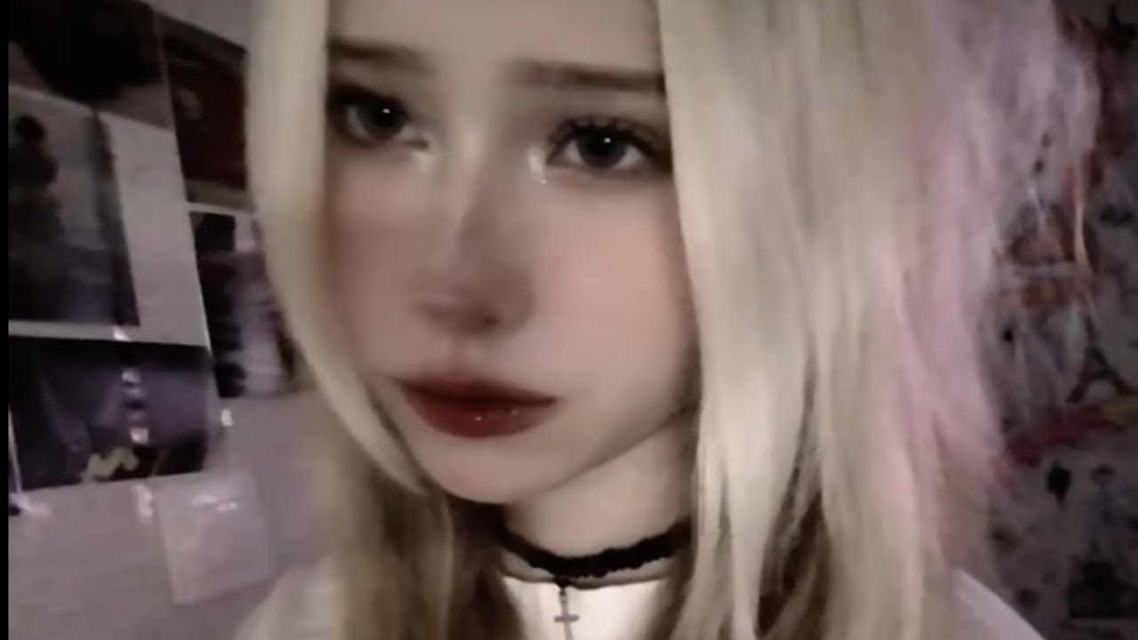 АСМР// макияж от подружки💗😝 ASMR// makeup from a girlfriend💗😝