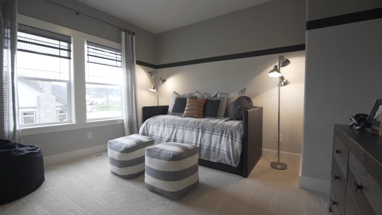 Polygon Collection at River Terrace in Tigard, OR - The Madrona