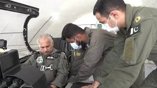 Pakistan 🇵🇰 Air Force Chief testing JF-17 Bravo ( Dual Seater ) screenshot 4