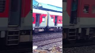18029 LTT- shalimar express arrival in badnera junction #train