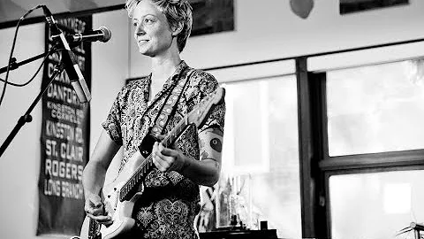Mo Kenney - "Mary Jane's Last Dance (Tom Petty Cov...