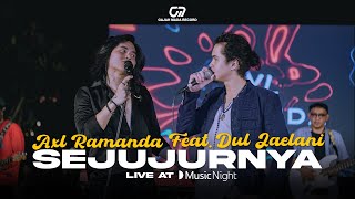 Download Lagu AXL RAMANDA FEAT. DUL JAELANI - SEJUJURNYA | LIVE AT YOUTUBE MUSIC NIGHT MP3