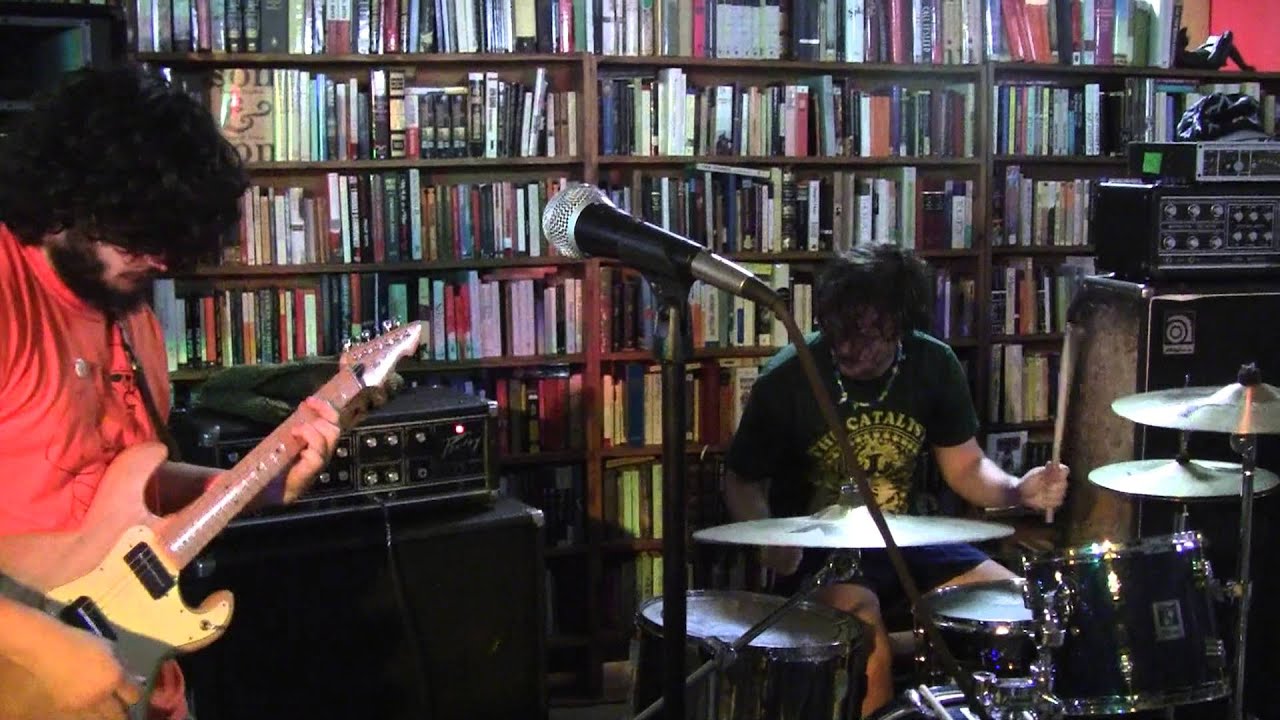 Gnarwhal (Nashville, TN) Live Mojo Books and Records Tampa 2/20/13 YouTube