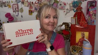 Allure May 2026 Box
#allurebeautybox
@Allure
#beautybox
#unboxingvideo
#beautyboxreview
#may2026 Allure May 2026 Box
