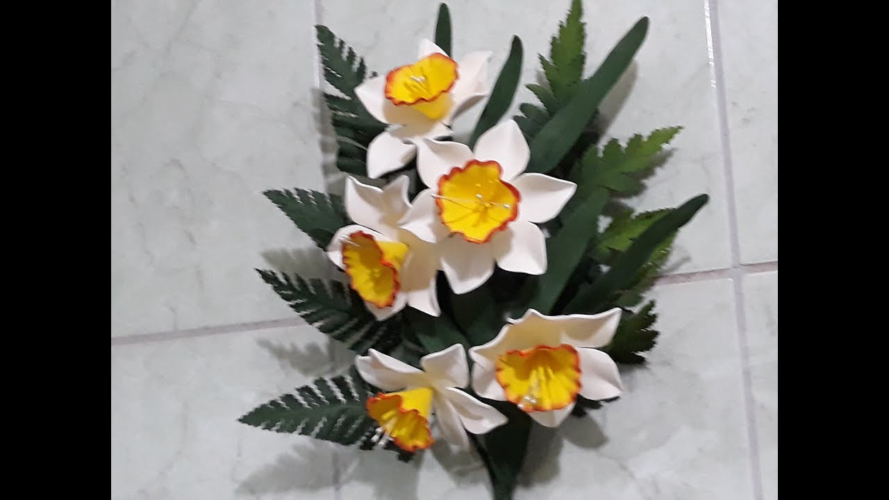 PASSO A PASSO NARCISO DE E.V.A. SEM FRISADOR