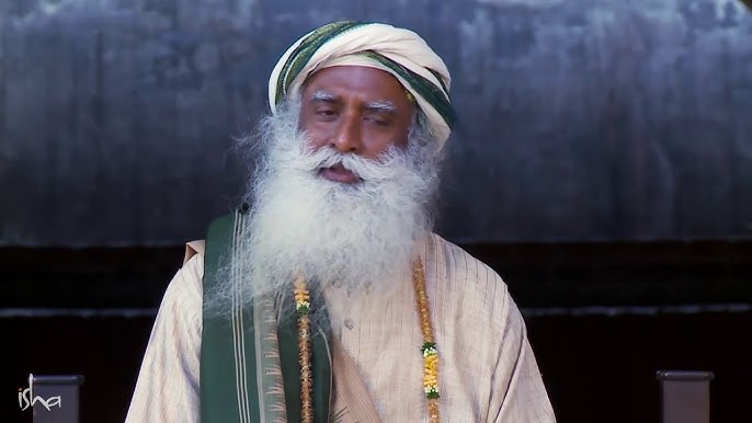 Masha Kravchenko butunlay yalangoch