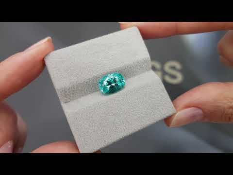 Neon greenish-blue Paraiba tourmaline in oval cut 6.11 carats, Mozambique Video  № 2