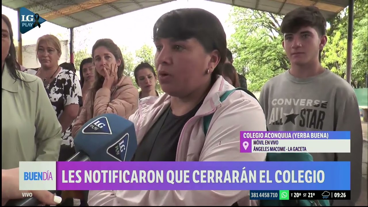 Padres del colegio Aconquija protestan por el cierre del colegio: 